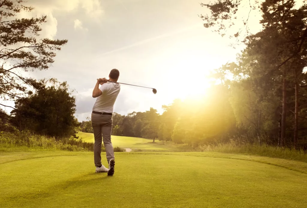 Развлечение для гольфа на солнце